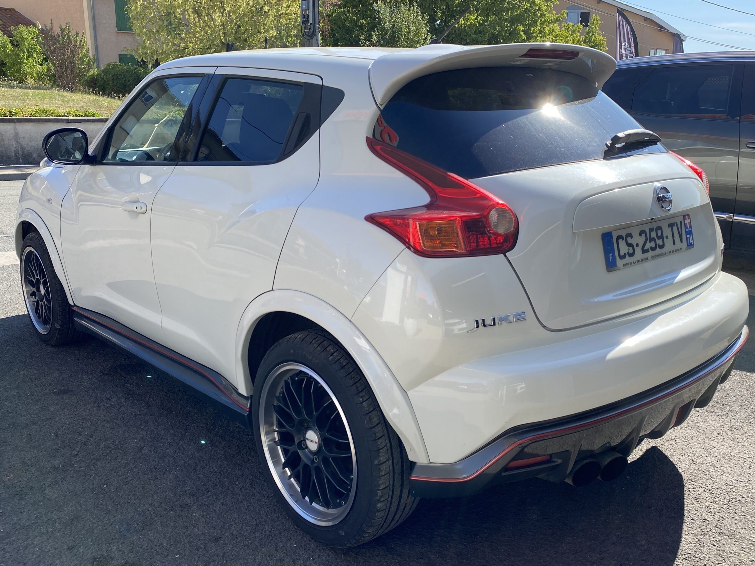 
								Nissan Juke NISMO full									