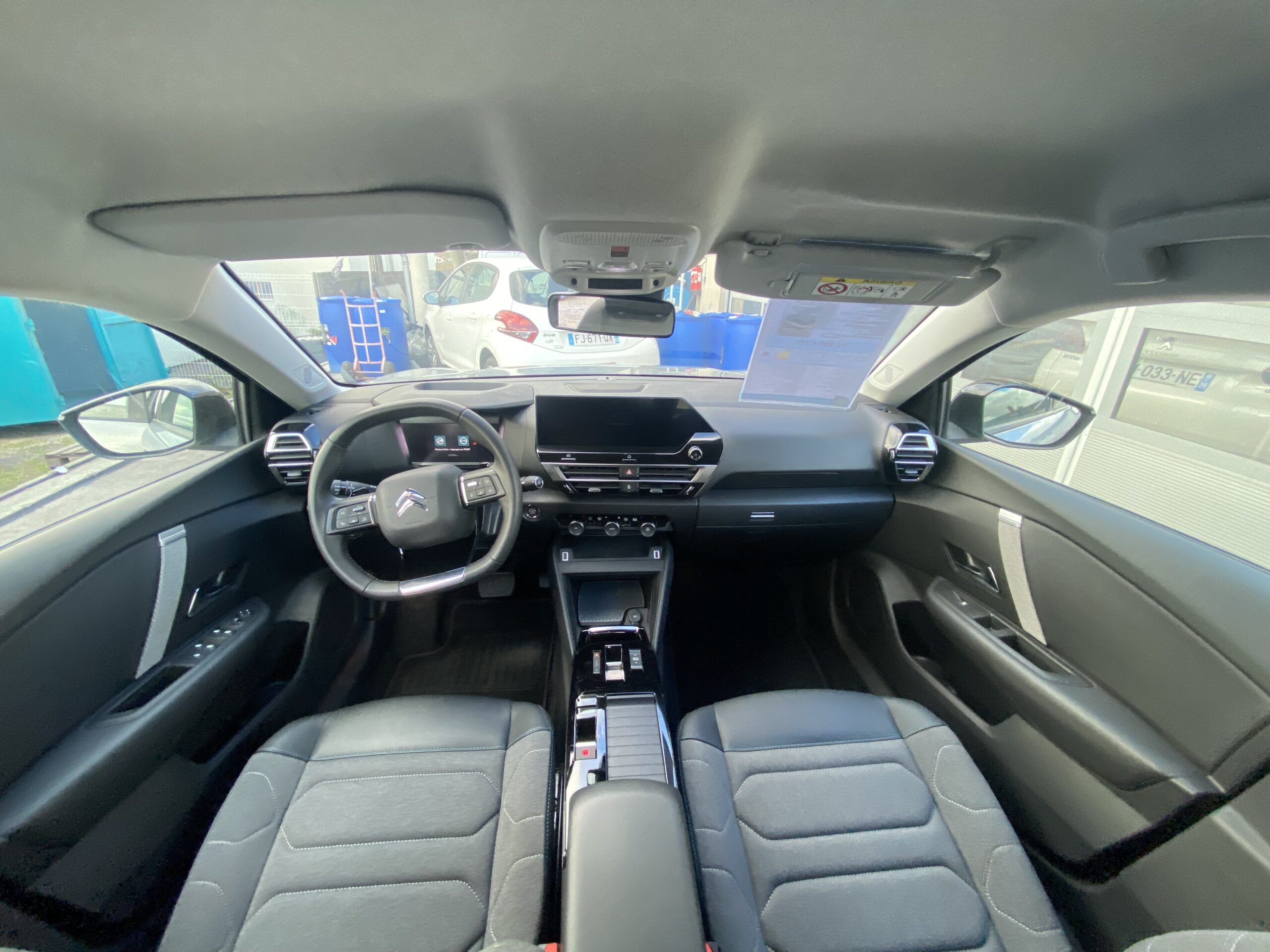 
								Citroën C4 essence Finition Feel Pack full									