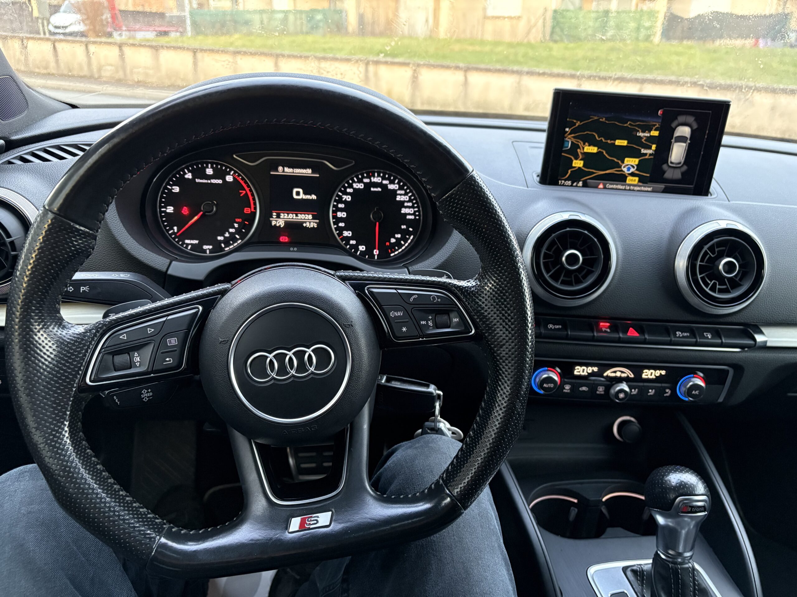 
								Audi A3 S-Line full									