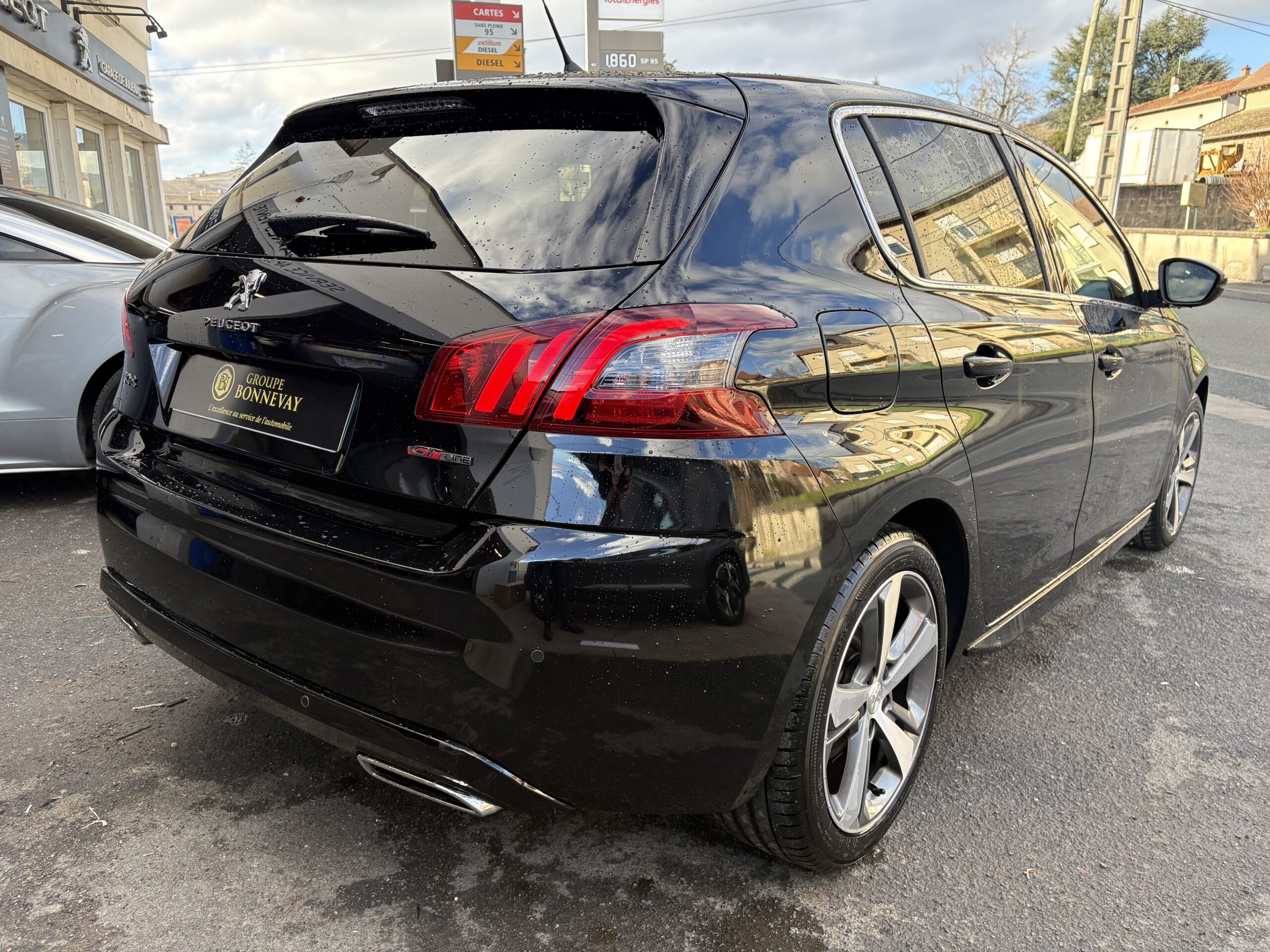 
								Peugeot 308 GT-LINE full									