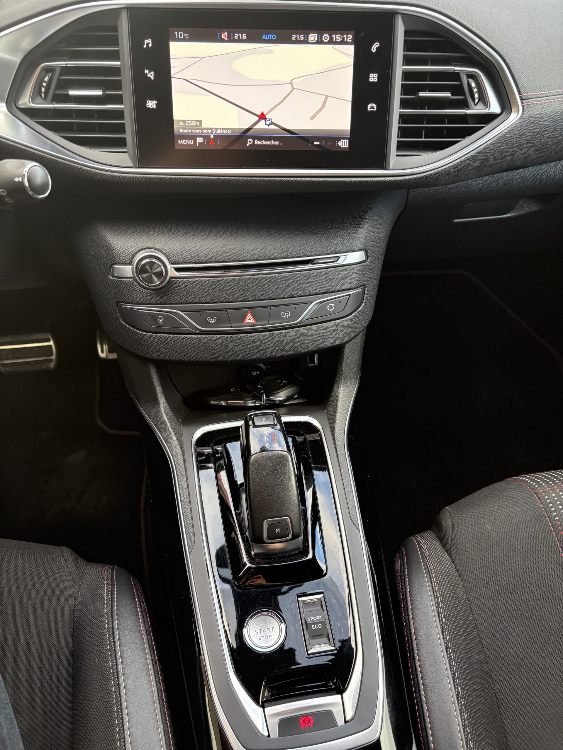 
								Peugeot 308 GT-LINE full									