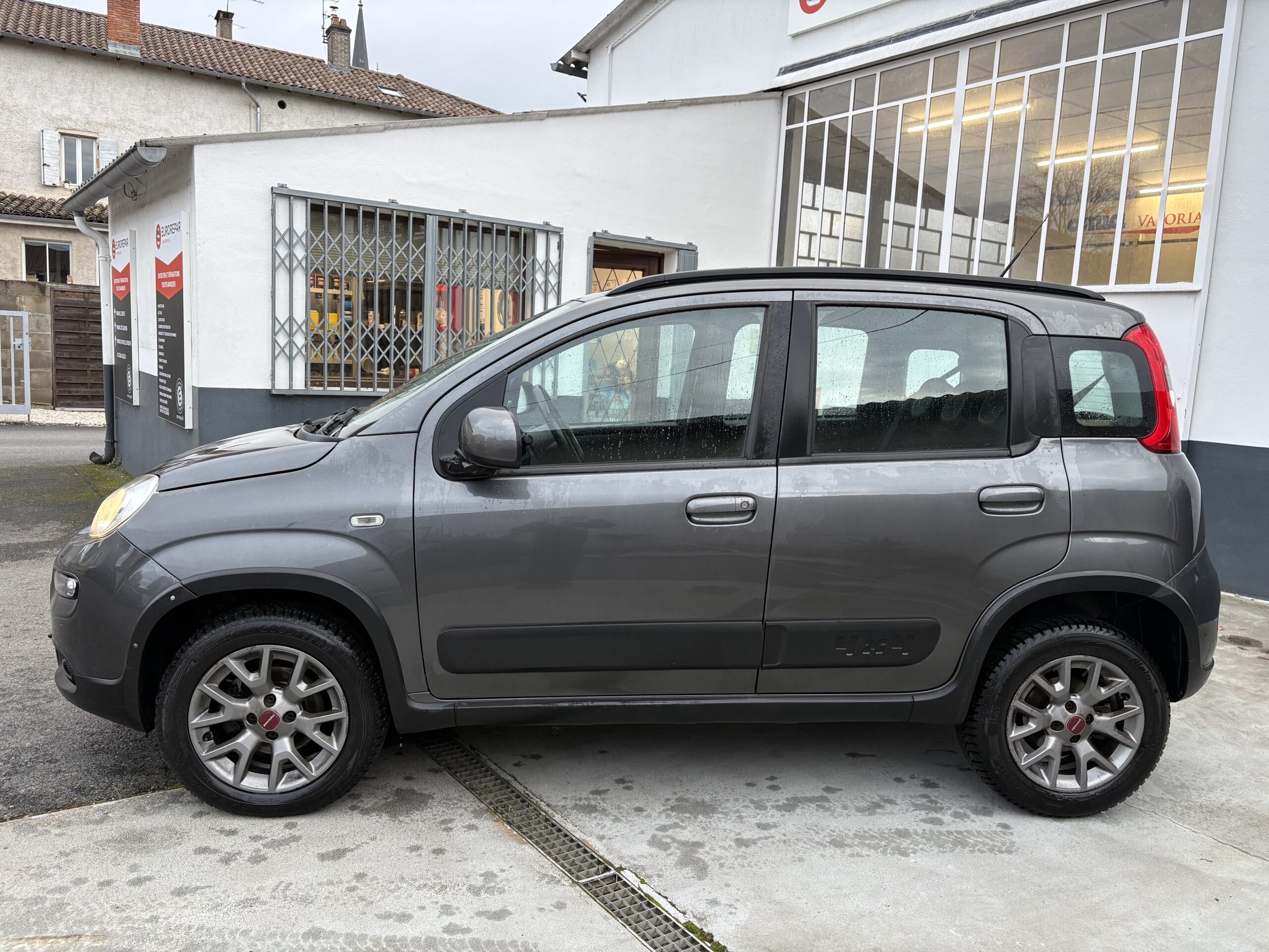 
								Fiat Panda 4×4 full									
