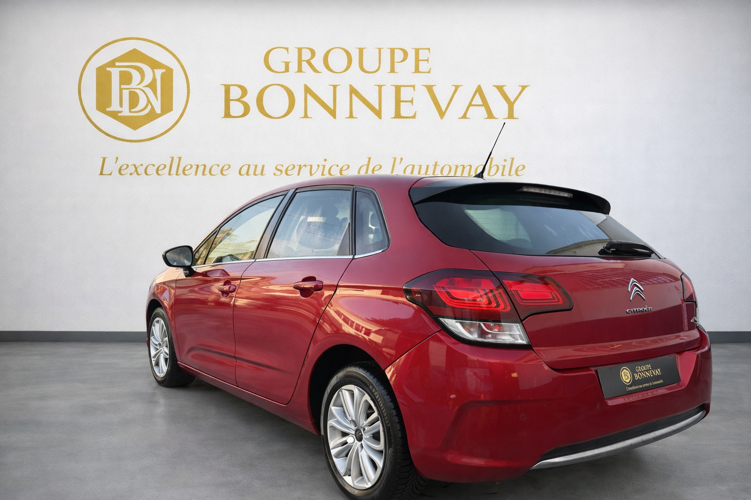 
								Citroen C4 full									