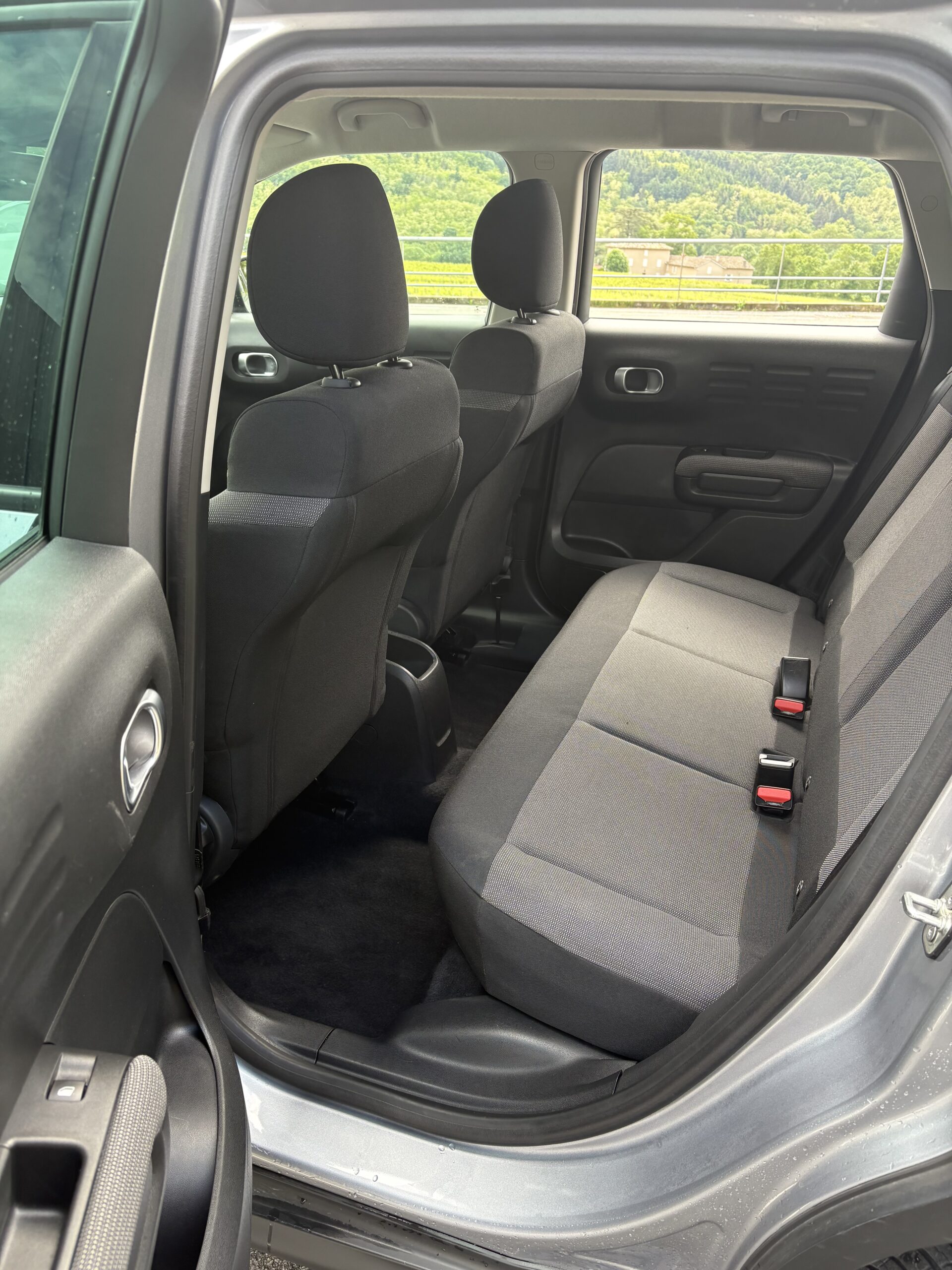 
								CITROEN C3 AIRCROSS BLUEHDI 110CH S&S SHINE full									