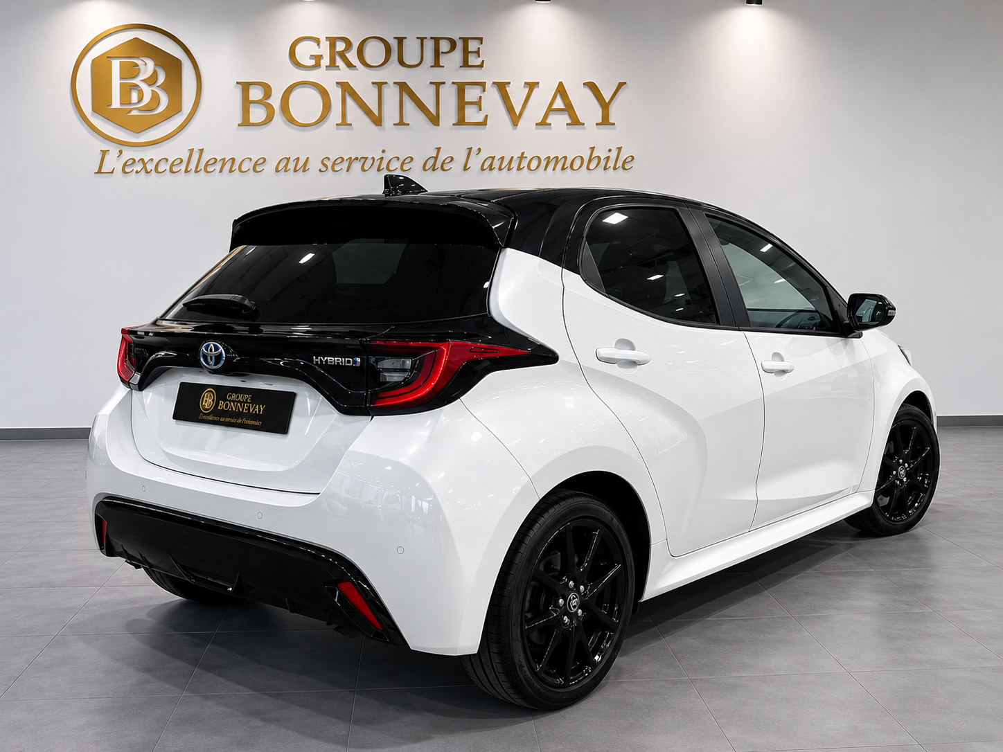 
								Toyota Yaris 116H 92ch COLLECTION 5P MY21 full									
