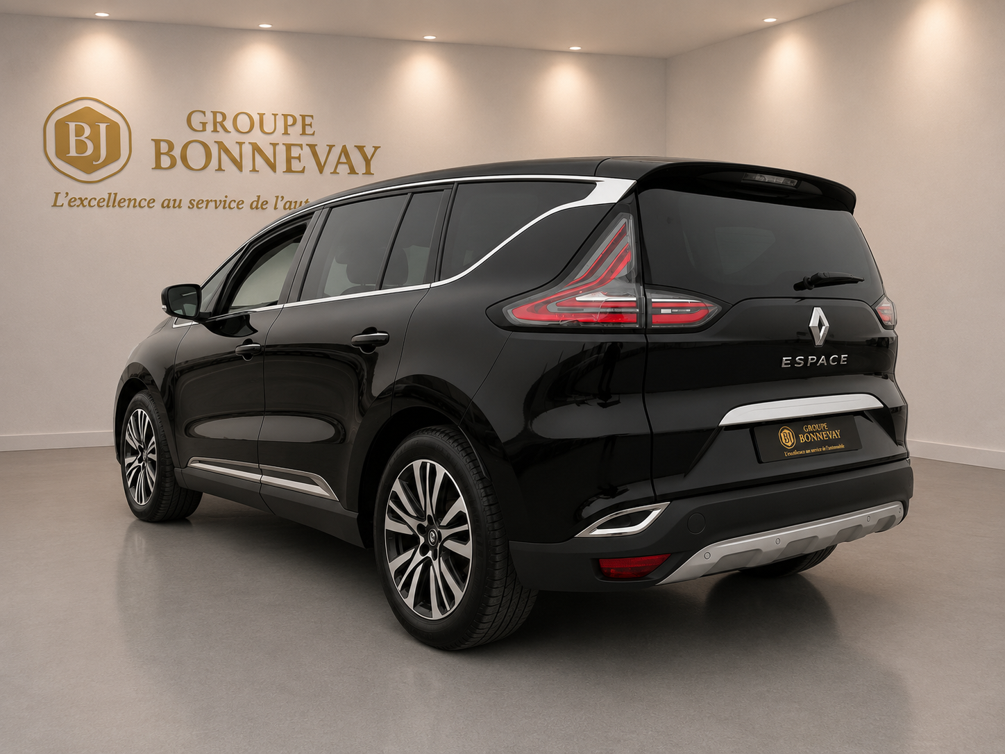 
								Renault Espace V 1.6 DCI 160CH ENERGY INITIALE PARIS EDC full									