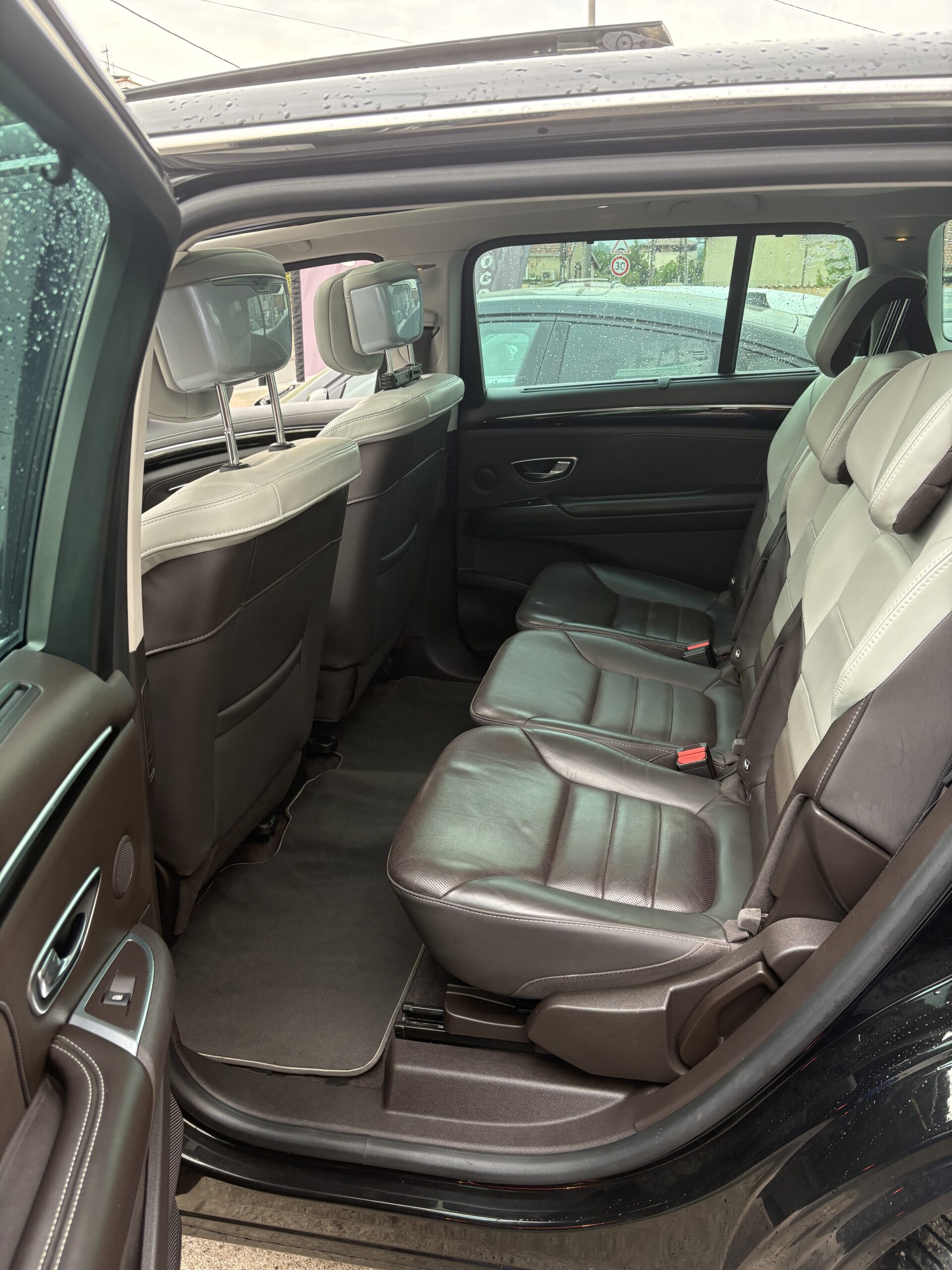 
								Renault Espace V 1.6 DCI 160CH ENERGY INITIALE PARIS EDC full									
